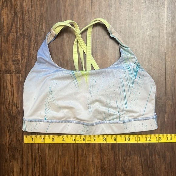 lululemon Strappy Energy Bra 6 - Picture 8 of 12